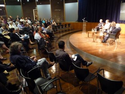 Mesa redonda “América Latina, futuro de la Iglesia