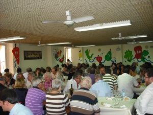 Comida de fraternidad de la comunidad educativa de