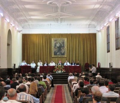 Solemne inauguración del curso en la Facultad de T